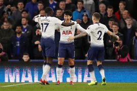 Tottenham trở lại vị trí thứ 2 trên bảng xếp hạng Premier League