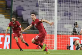 Tuyển Việt Nam có lại quyền tự quyết nhờ Qatar thắng đậm Triều Tiên