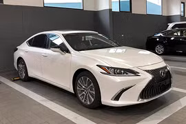 Bốn mẫu ôtô mới bán tại Việt Nam trong tháng 1