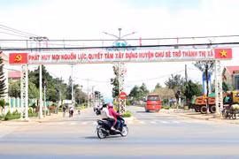 Chư Sê: Chỉnh trang đô thị đón Tết