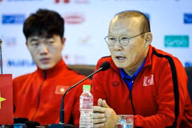 HLV Park Hang-seo: 'Thể lực là điều đáng lo của VN khi gặp Iraq'