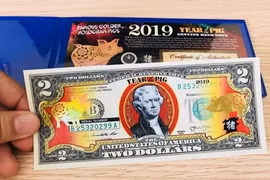 Cẩn trọng mua bán tiền USD lì xì