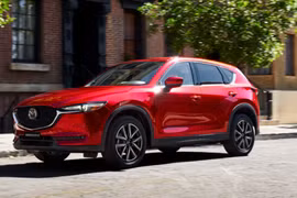 Điểm cộng khi mua xe xe lắp ráp trong nước dịp giáp Tết