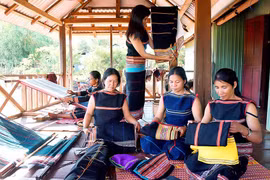 Đầu ra cho sản phẩm thủ công truyền thống