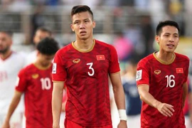 Dư âm ĐT Việt Nam 0-2 ĐT Iran: Thua nhưng chiến thắng chính mình