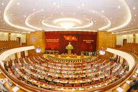 "Bộ máy cần tinh chứ không cần nhiều"