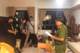 Khởi tố 12 bị can trong đường dây tổ chức đánh bạc của Vũ'bông hồng'