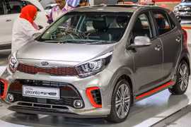 KIA Picanto GT-Line mới thêm tính năng, giá 14.000 USD