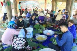 Kon Tum: Ngày hội bánh chưng xanh tại các làng dân tộc thiểu số