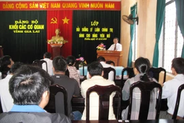 Luôn quan tâm phát triển đảng viên là người có đạo