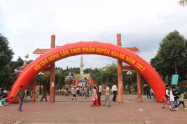 Kbang: Khai mạc Hội chợ nông sản, thực phẩm năm 2022
