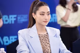 Hoa hậu Lương Thùy Linh gợi cảm trong buổi casting người mẫu