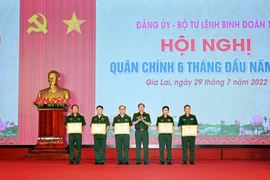 Binh đoàn 15: Đại tá Hoàng Văn Sỹ và Công ty 385 được tặng Huân chương Bảo vệ Tổ quốc hạng ba