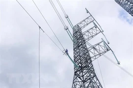 Công trình đường dây 500 kV Vũng Áng-Quảng Trạch sẵn sàng đóng điện kỹ thuật