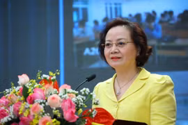 Sắp xếp tổ chức bộ máy còn nhiều lúng túng, có dấu hiệu chùng xuống