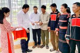 Vận động hơn 1 tỷ đồng mua bảo hiểm y tế cho người dân tộc thiểu số