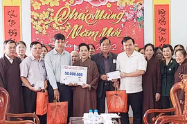 Gia Lai: Tiếp nhận 50 triệu đồng tri ân người có công với cách mạng