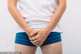 Làm gì để tránh rắc rối trong "chuyện ấy"?