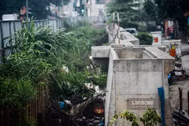 Đặt hàng tân chủ tịch Hà Nội