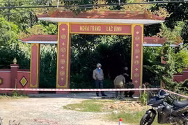 Hai bố con tử vong trong nghĩa trang