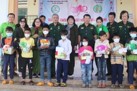 Cựu thanh niên xung phong: Tất cả vì nghĩa tình đồng đội