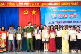 44 tập thể, cá nhân đạt giải cuộc thi tìm hiểu lịch sử Đảng bộ phường Diên Hồng