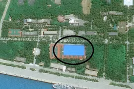 Trung Quốc lắp đặt trái phép cấu trúc bí ẩn ở Biển Đông