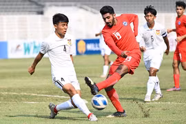 U.19 Lào gây sốc vào bán kết giải U.19 Đông Nam Á trước 1 vòng đấu