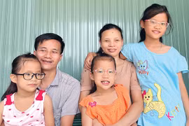 Đứng dậy từ nơi "ngày cũng như đêm"