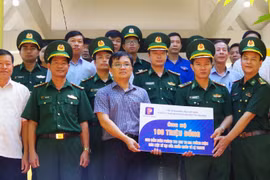 Công ty Xăng dầu Bắc Tây Nguyên: Hỗ trợ 100 triệu đồng duy tu bia tưởng niệm liệt sĩ