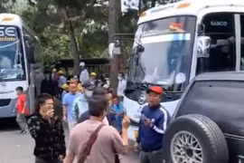 Đà Lạt giao công an gắn camera giám sát nạn chèo kéo du khách mua đặc sản