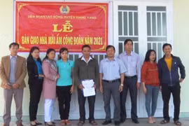 Niềm vui từ những "Mái ấm Công đoàn"