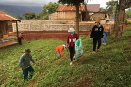 Di Linh: Ra quân Ngày thứ Bảy vì nông thôn mới, đô thị văn minh