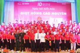 Gia Lai: Tổ chức Gala "Giọt hồng Cao nguyên"