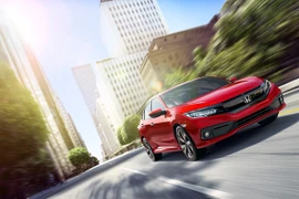 Honda Civic 2019 cập bến VN vào tháng 4, thêm bản thể thao RS