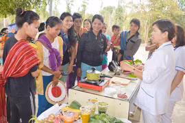 Cải thiện dinh dưỡng cho trẻ em vùng sâu