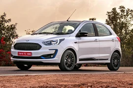 Ô tô Ford giá 172 triệu gây sốt thị trường