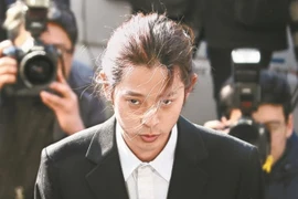Bê bối clip sex:Jung Joon Young làm cách nào để dụ các cô gái'vào tròng'?