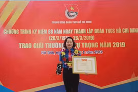 Bí thư Đoàn phường Tây Sơn nhận giải thưởng Lý Tự Trọng