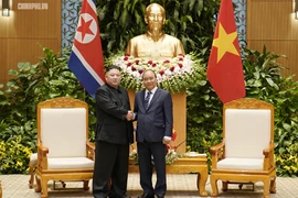Thủ tướng: Việt Nam ủng hộ Triều Tiên phát triển kinh tế