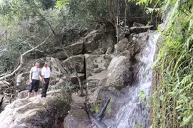 Về Đak Pling ngắm thác 9 tầng