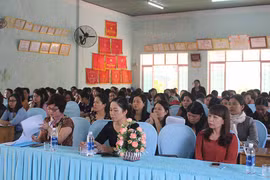 Gia Lai: Tập huấn chuẩn hóa giáo dục mầm non