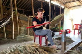 Phụ nữ Đak Pơ thi đua khởi nghiệp
