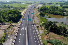 Chính phủ yêu cầu dồn toàn lực GPMB dự án cao tốc Bắc Nam