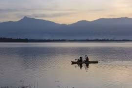 Hồ Lắk vào top điểm cắm trại sang chảnh ở Đông Nam Á