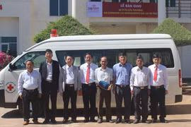 Agribank Đông Gia Lai: Bàn giao xe cứu thương trị giá 1,3 tỷ đồng