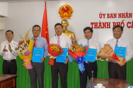 Điều động, bổ nhiệm nhân sự 8 địa phương