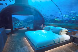 Khách sạn dưới biển đầu tiên