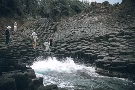 Ngắm "Tổ ong" khổng lồ độc đáo ở Phú Yên