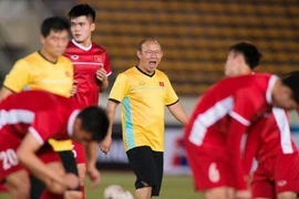 Báo Hàn Quốc: Muốn vô địch AFF Cup, Việt Nam phải thắng Malaysia!